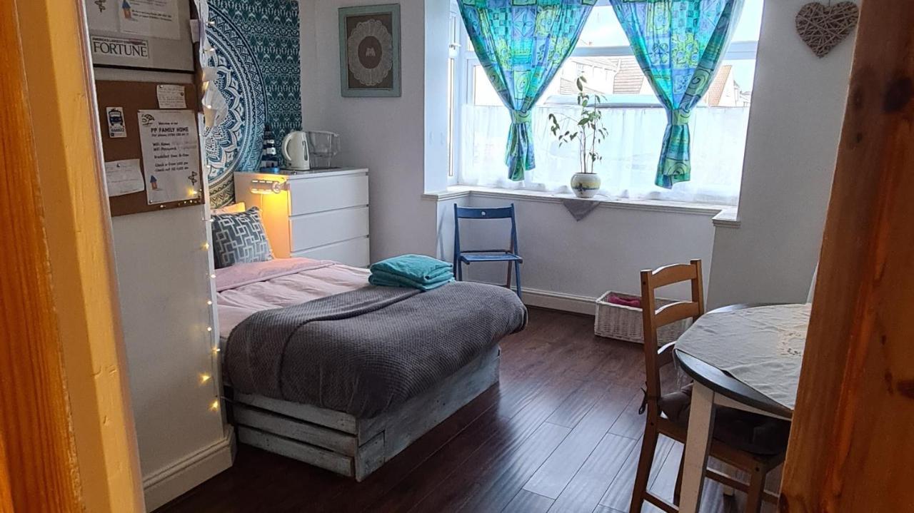 Seaside Double Room Poole Extérieur photo
